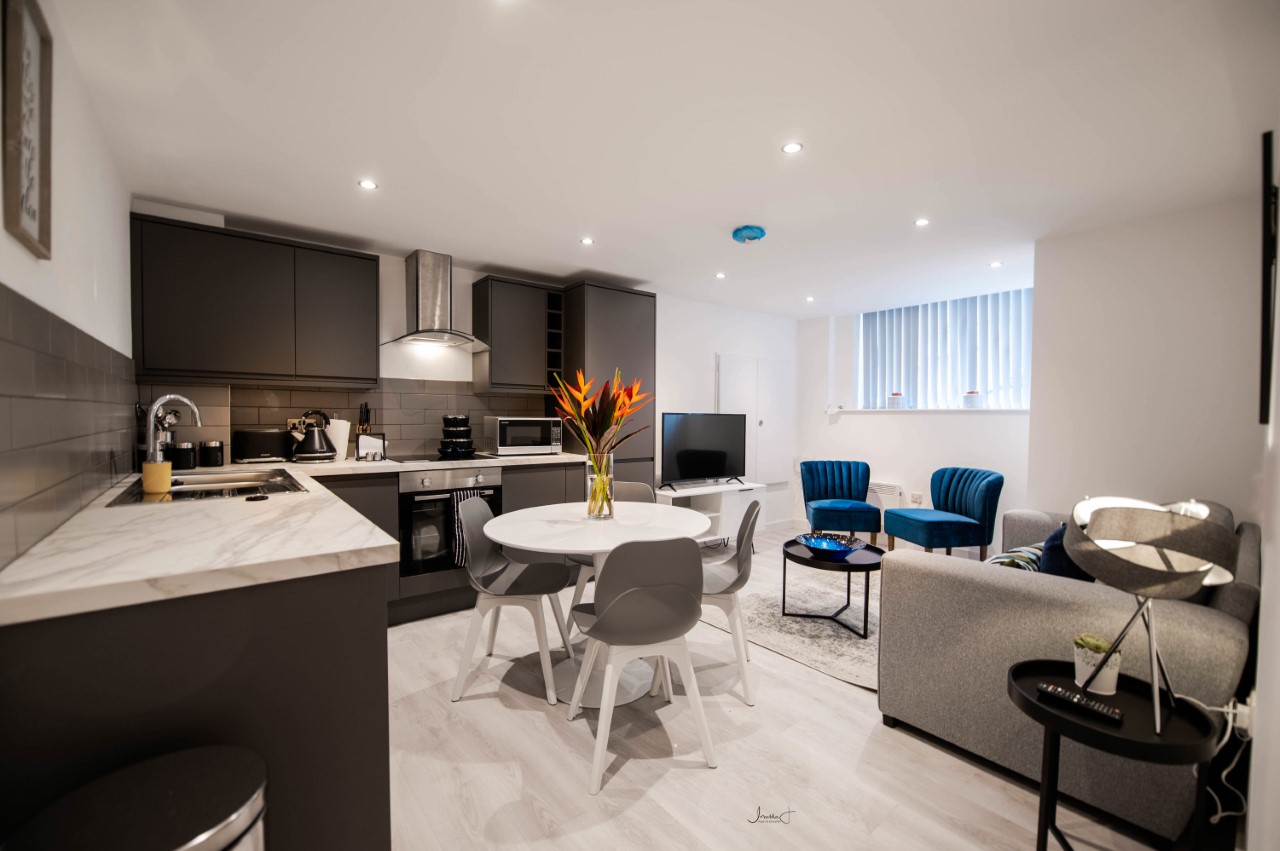 Windmill House Apartments