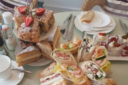 Discover Fylde - Places to eat and drink - Food drink Lytham